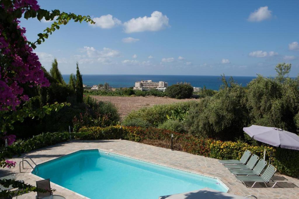 Banana Sunset Villas Пафос Екстер'єр фото