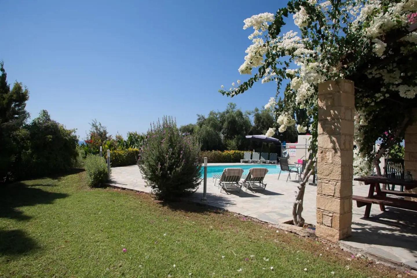 Banana Sunset Villas Пафос Екстер'єр фото